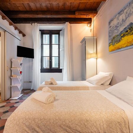 F1 - Santa Croce One Bedroom Apartment For Couples ฟลอเรนซ์ ภายนอก รูปภาพ