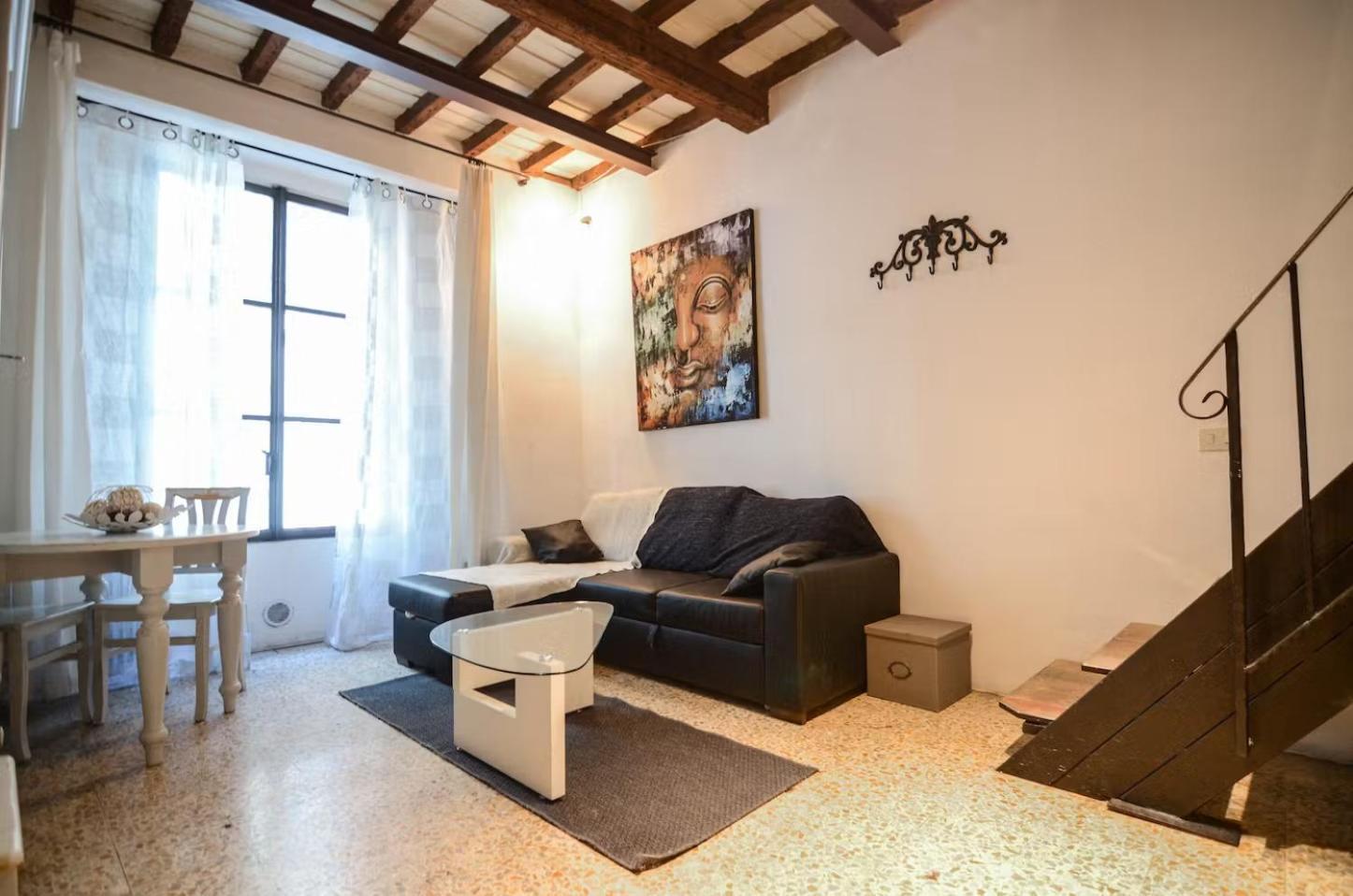 F1 - Santa Croce One Bedroom Apartment For Couples ฟลอเรนซ์ ภายนอก รูปภาพ