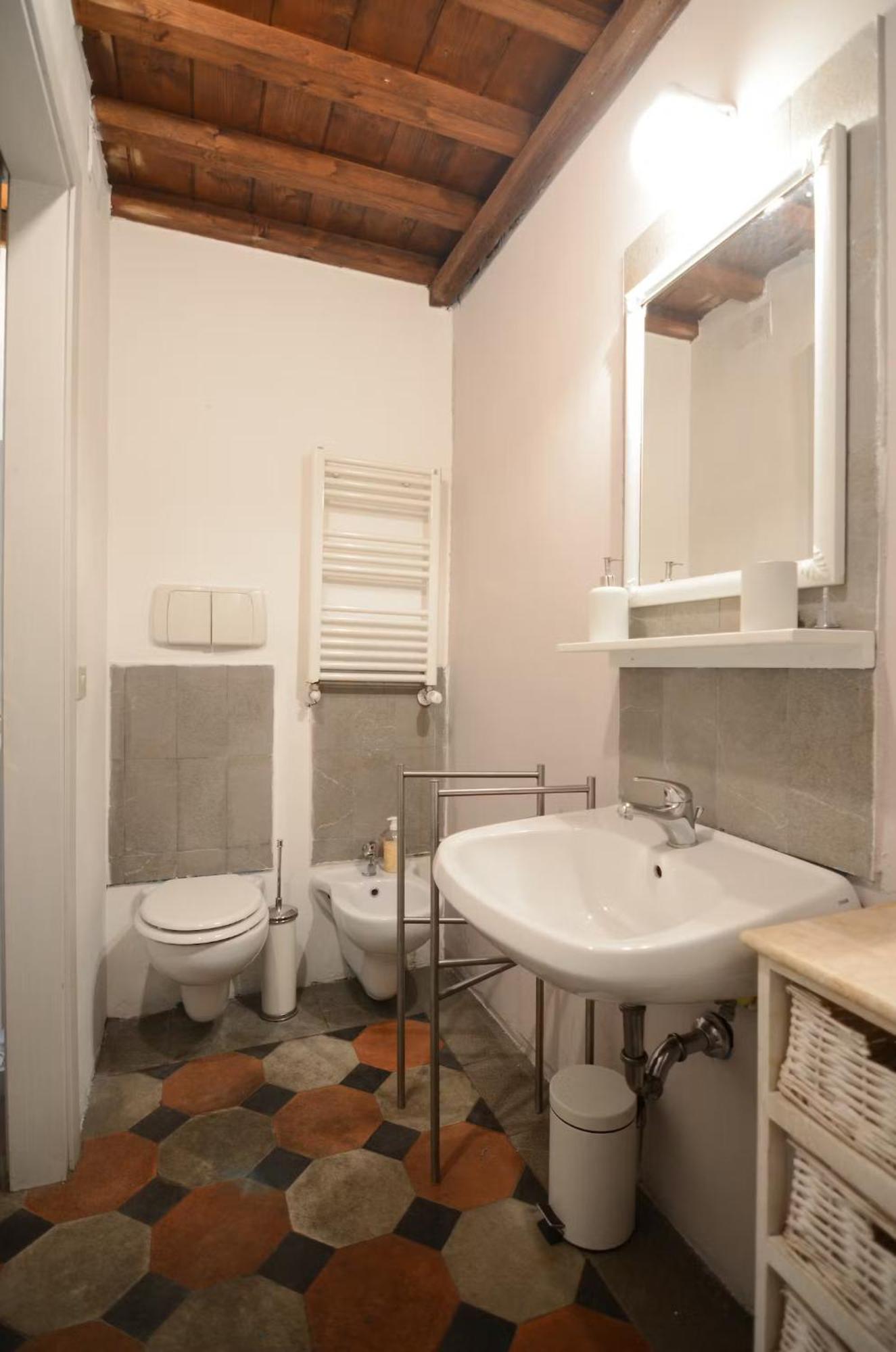 F1 - Santa Croce One Bedroom Apartment For Couples ฟลอเรนซ์ ภายนอก รูปภาพ