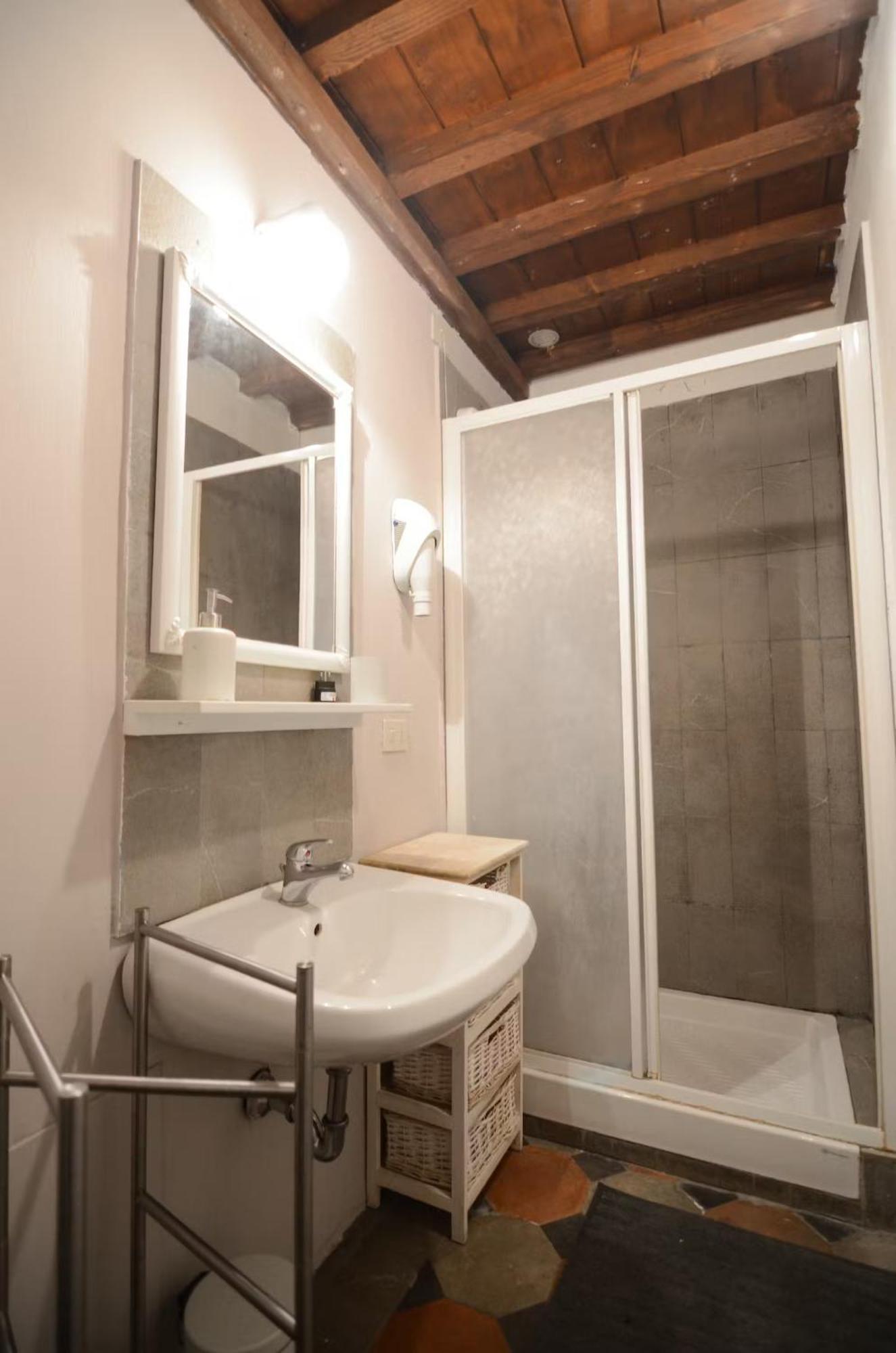 F1 - Santa Croce One Bedroom Apartment For Couples ฟลอเรนซ์ ภายนอก รูปภาพ