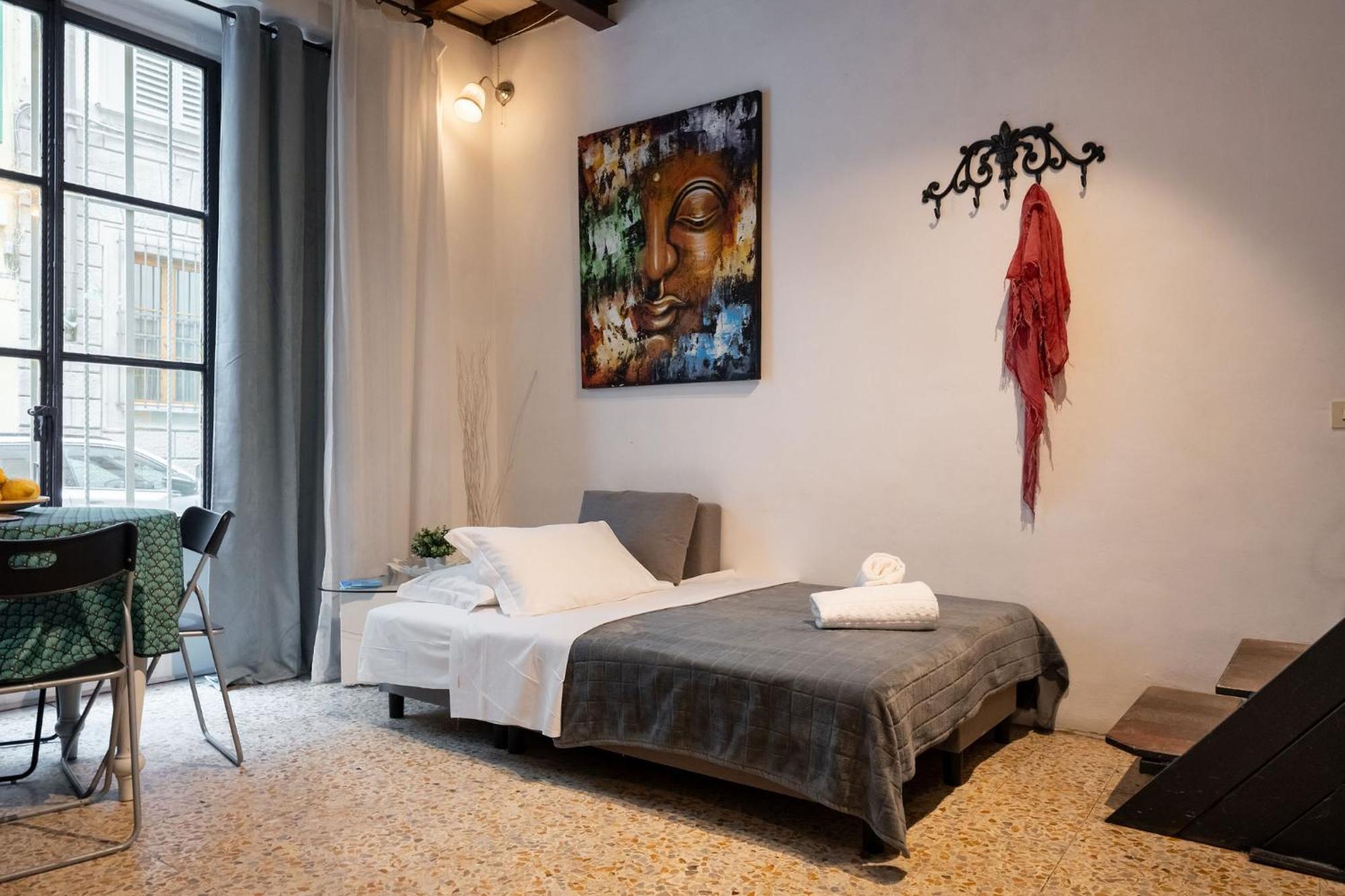 F1 - Santa Croce One Bedroom Apartment For Couples ฟลอเรนซ์ ภายนอก รูปภาพ