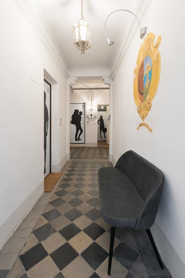 F1 - Santa Croce One Bedroom Apartment For Couples ฟลอเรนซ์ ภายนอก รูปภาพ