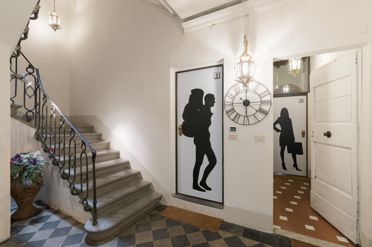 F1 - Santa Croce One Bedroom Apartment For Couples ฟลอเรนซ์ ภายนอก รูปภาพ